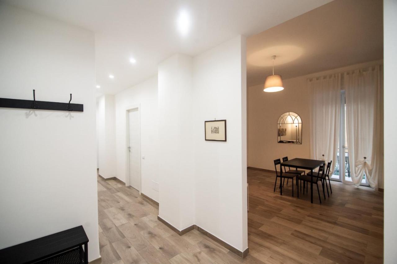 Nizza Apartment In Centro Salerno Buitenkant foto