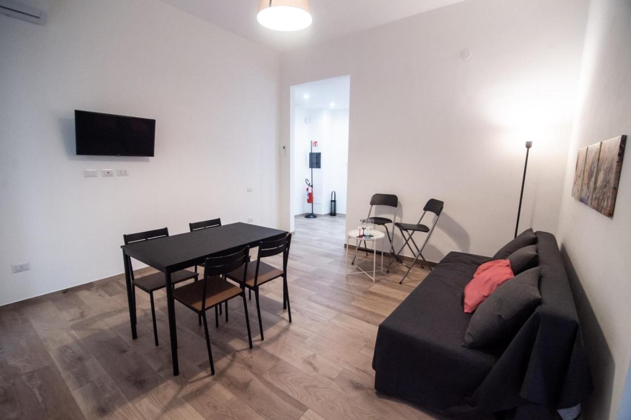 Nizza Apartment In Centro Salerno Buitenkant foto